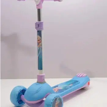 Frozen Adventure 3-Wheel Kids Scooter with LED Wheels