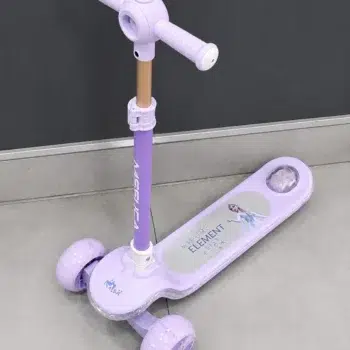 Frozen Princess 3-Wheel Kids Scooter with LED Wheels